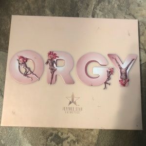 Jeffrey Star palette